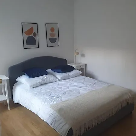 Helle 3 Zimmer Souterrainwohnung In Einem Neubau-Villa München Eksteriør billede
